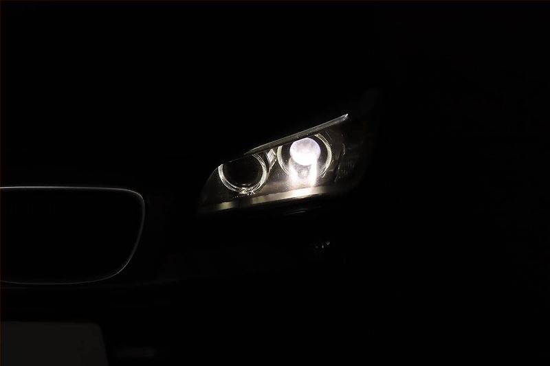 BMW X1 (2014) M Sport xDrive18d, 4X4 - fotka 24 z 24