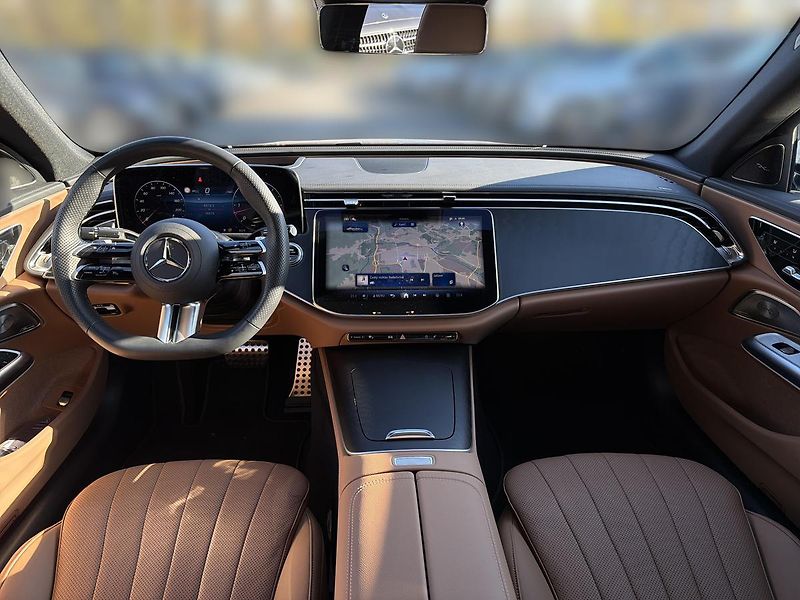 Mercedes-Benz Třídy E E 450d 4M AMG Style - fotka 11 z 18