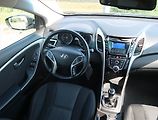 Hyundai i30 (2016) 1.6 MPI, Navi, Tempomat - náhled 7