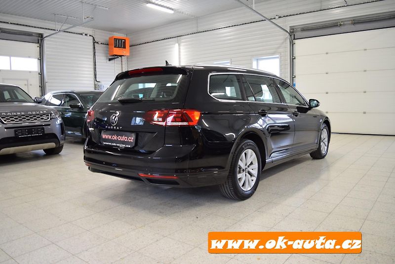 Volkswagen Passat 2.0 TDI BREAK LIFE DSG 2023 - fotka 7 z 52