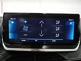 Peugeot 2008 (2020) 1.2 PT, GT, AT, navi, LED - náhled 18