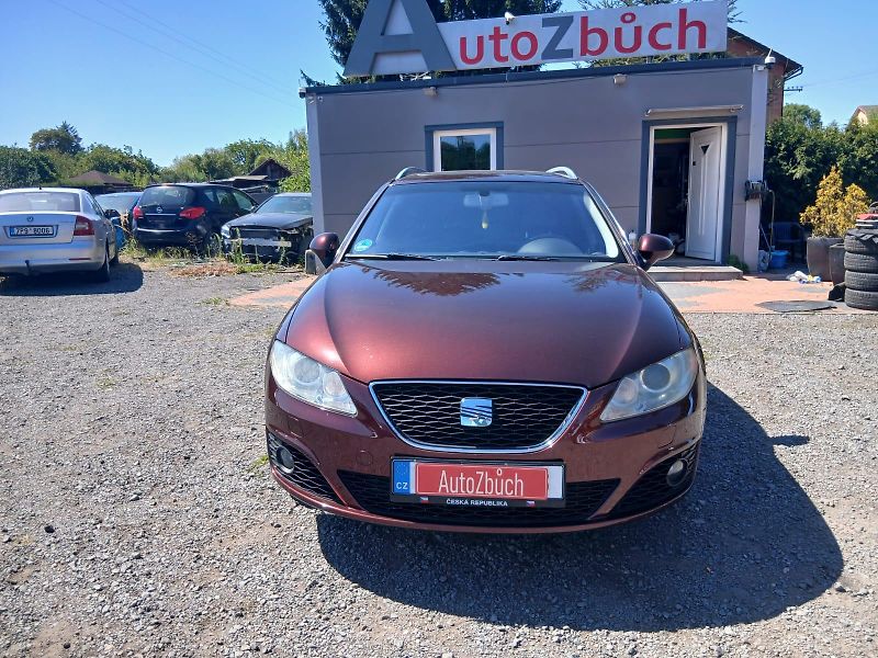Seat Exeo ST, 2.0 TSI, 200 PS, 6 kvalt. - fotka 3 z 43