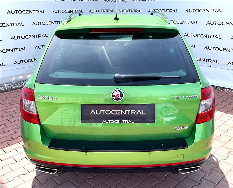 Škoda Octavia 2,0 TDI RS135kw Challenge - fotka 5 z 23