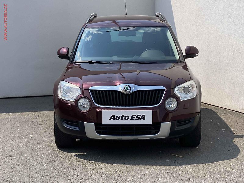 Škoda Yeti (2010) 1.2 TSi, Experience, DSG - fotka 2 z 17