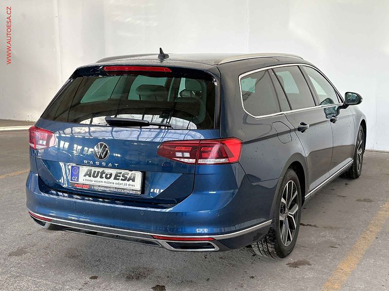 Volkswagen Passat (2021) 2.0 TDi, ČR, Elegance, LED - fotka 4 z 16