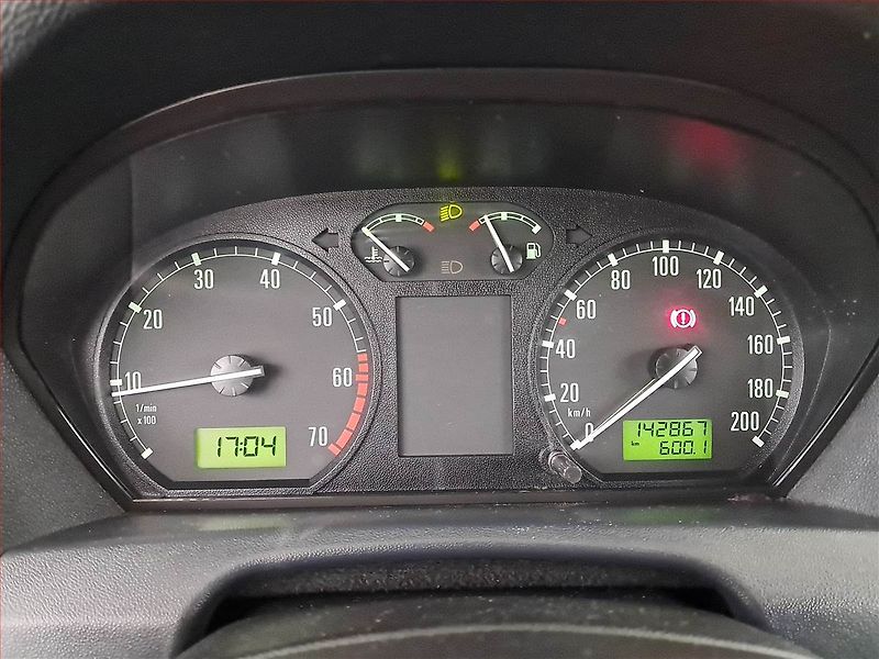 Škoda Fabia (2003) 1.2 12V, po STK, levný provoz - fotka 11 z 16