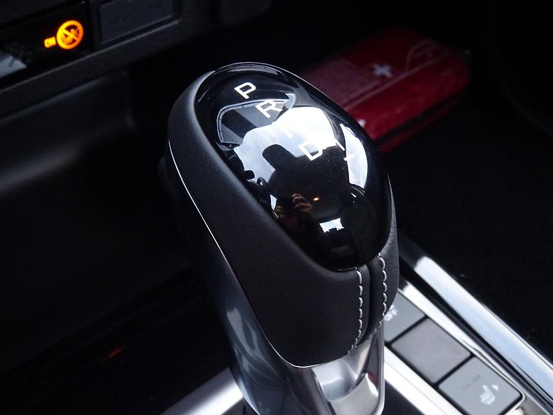 Isuzu D-Max (2025) LSE 1.9L 163K 4x4 6st. A/T - fotka 29 z 43