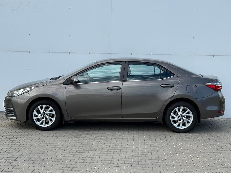 Toyota Corolla 1.6 VVT-i Active LED TREND+ - fotka 3 z 28