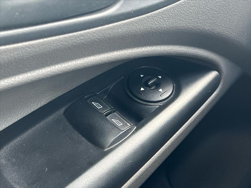 Ford Transit Connect 1,5 EcoBlue 73kW TREND skříň - fotka 18 z 20