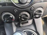 Mazda 2 1,3i,KRÁSNÁ,SERVISKA,70KM,1MAJ - náhled 15