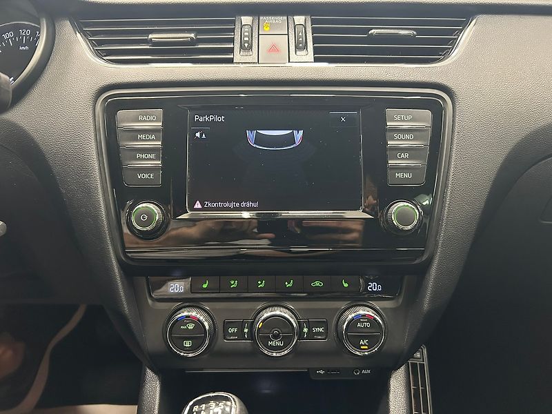 Škoda Octavia (2018) 1.4 G-Tec Ambition 2018 | Záru - fotka 45 z 71