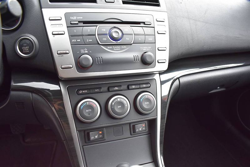 Mazda 6 2,5 16V DYNAMIC SPORT,1.MAJ - fotka 11 z 19