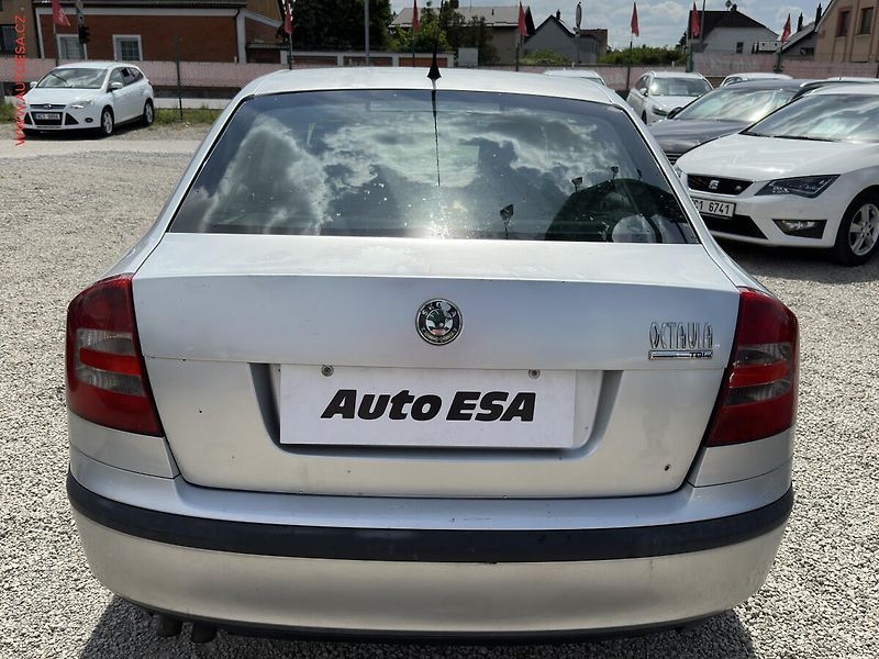 Škoda Octavia (2005) 1.9TDi, ČR, AC, tempo - fotka 5 z 15