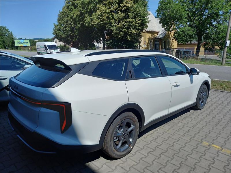Kia K4 1,0 T-GDi SW SPIN 2026 - fotka 6 z 7