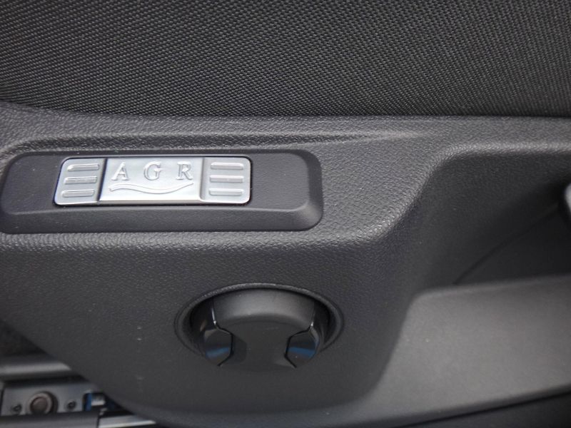 Ford Tourneo Connect (2026) Active 2.0EcoBlue 90kW/122k_AW - fotka 22 z 23