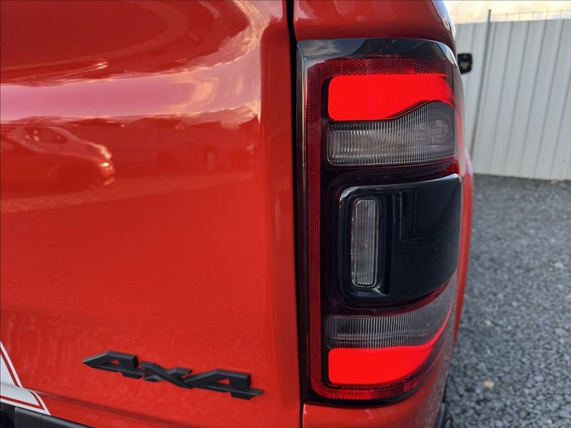 RAM 1500 5,7 V8 HEMI LPG BUILT TO SERVE - fotka 16 z 50
