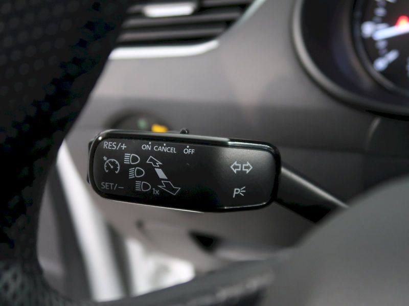 Škoda Octavia (2014) ELEGANCE 1.4TSI 103KW - fotka 27 z 33