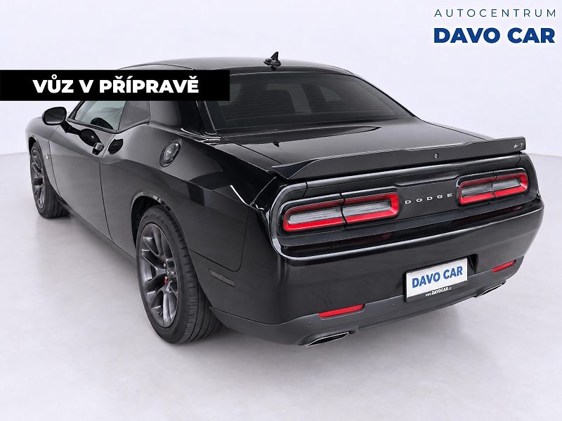 Dodge Challenger 6,4 HEMI V8 362kW Aut. Scat Pa - fotka 2 z 12