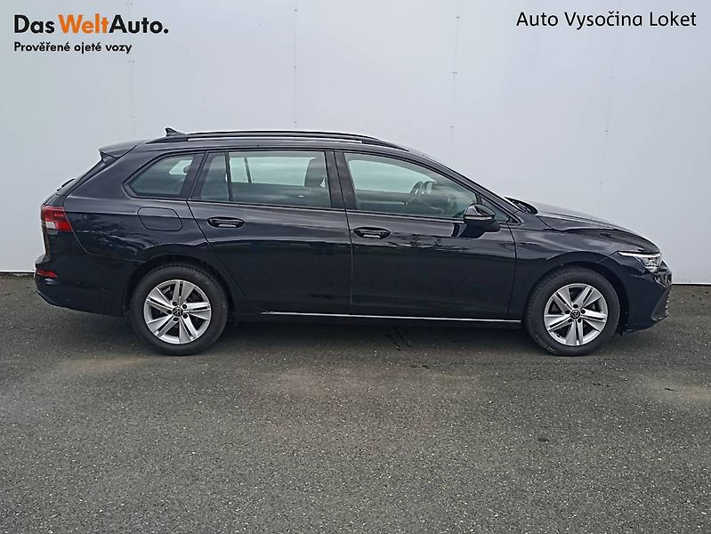 Volkswagen Golf (2023) 1.5 TSI 96kW tažné manuál - fotka 12 z 31