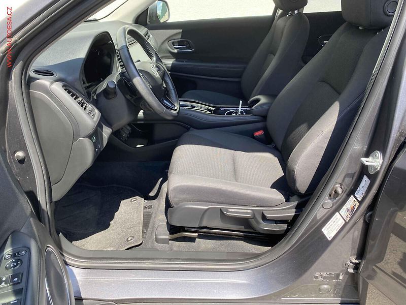 Honda HR-V (2020) 1.5 VTEC, ČR, Elegance, AT - fotka 9 z 19