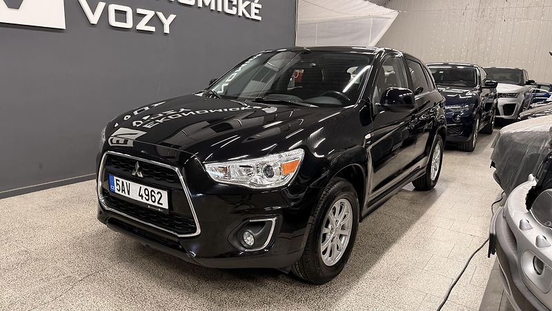 Mitsubishi ASX (2016) 1.6Di-D, ČR,4X4 - fotka 18 z 56