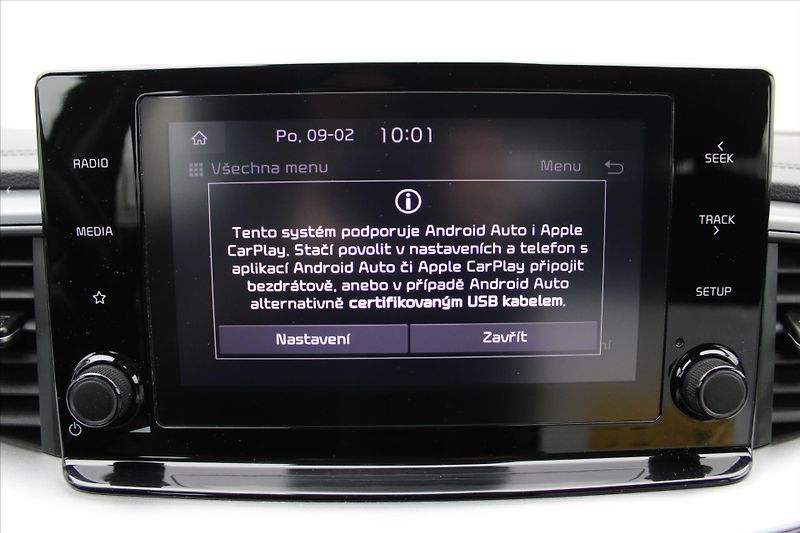 Kia Ceed 1.5 T-GDI 117kW SPIN DCT ČR - fotka 18 z 23