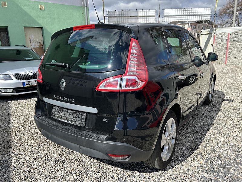 Renault Scénic (2010) 1.5 DCi 78 KW servisni kniha - fotka 7 z 29