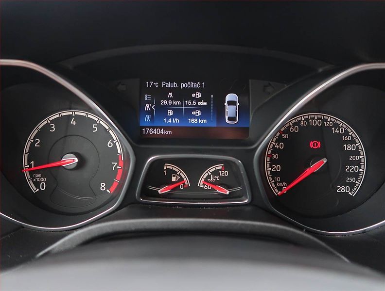 Ford Focus (2015) 2.0 EcoBoost ST, Kůže - fotka 11 z 22
