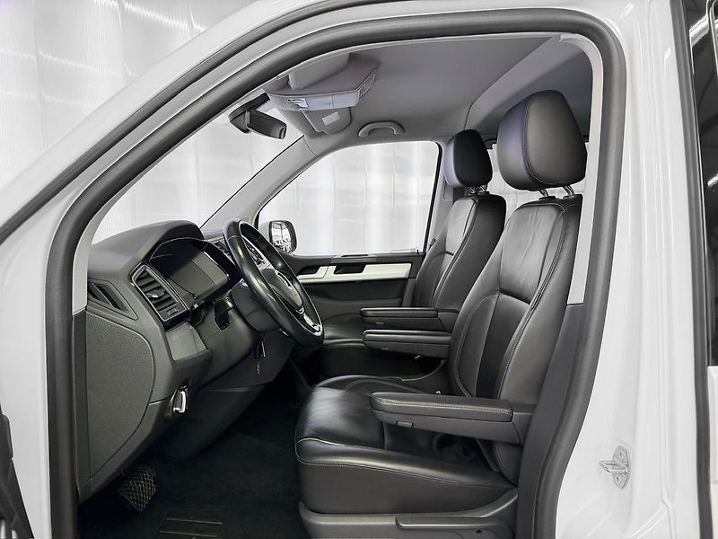 Volkswagen Caravelle 2.0 TDI 146 KW DSG 4MOTION HIG - fotka 11 z 22
