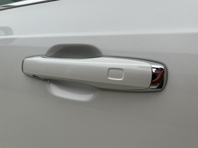 Volvo XC90 B5 AWD INSCRIPTION AUT - fotka 16 z 48