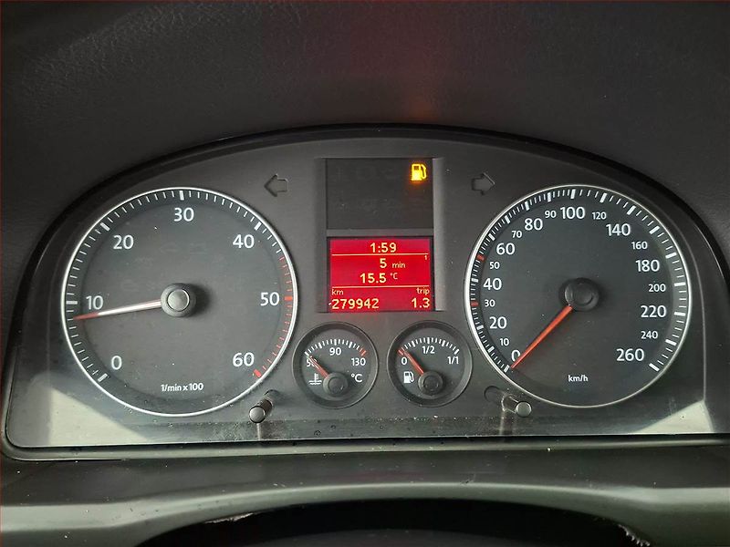 Volkswagen Touran (2004) Comfortline 2.0 TDI, 7 míst - fotka 11 z 14