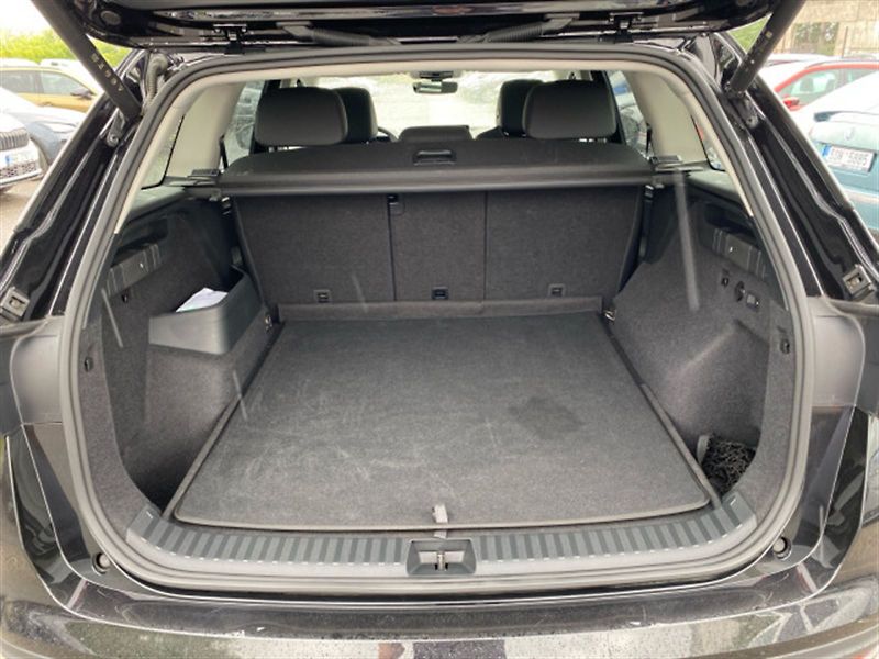 Škoda Kodiaq (2024) 2.0 TDI 4x4 DSG Exclusive Sele - fotka 6 z 6