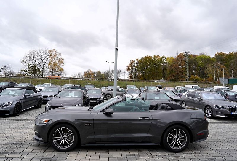 Ford Mustang GT 5.0 Premium /AT/kůže/440 PS - fotka 10 z 33