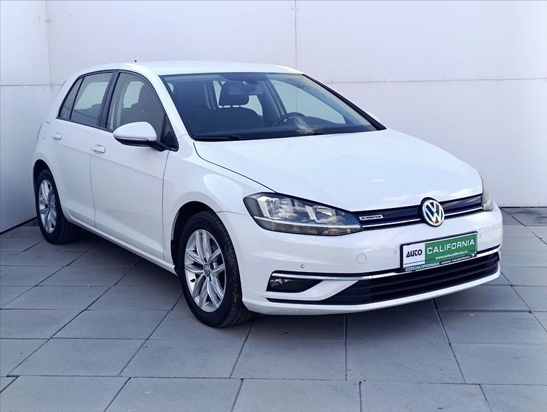 Volkswagen Golf 1,5 TGi  DSG Aut.klima ACC - fotka 4 z 33