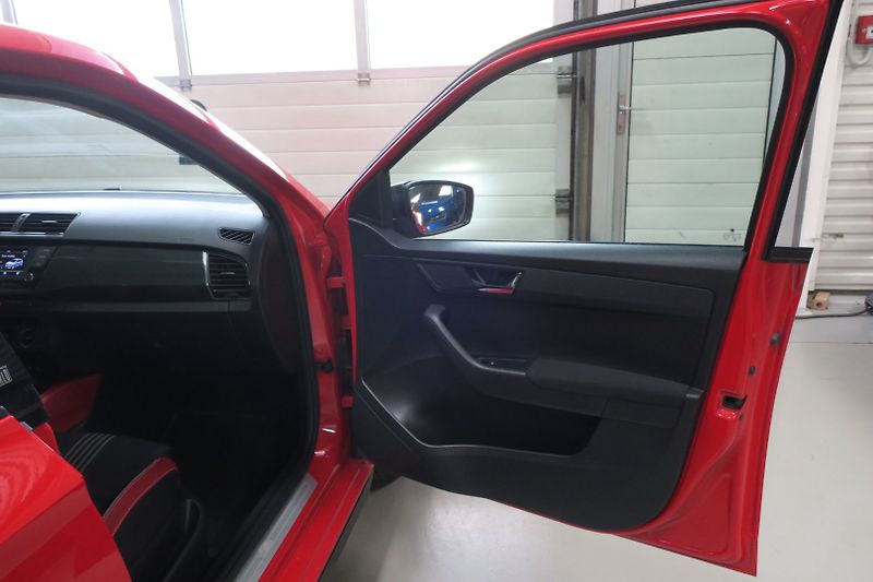 Škoda Fabia (2016) 1.2TSi Monte Carlo ČR - fotka 36 z 50
