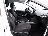 Peugeot 2008 1.2 PT 82k Active Pack 1.Maj - náhled 11