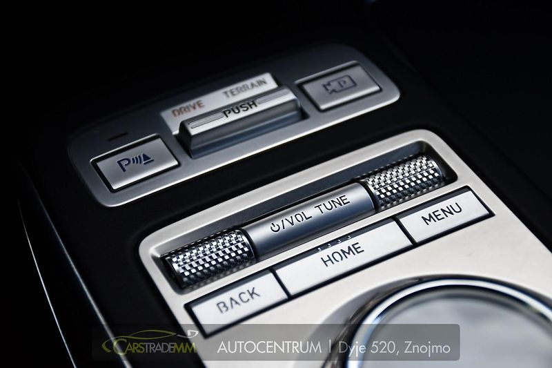 Genesis GV70 2.2CRDi AWD SPORT LINE - fotka 32 z 57