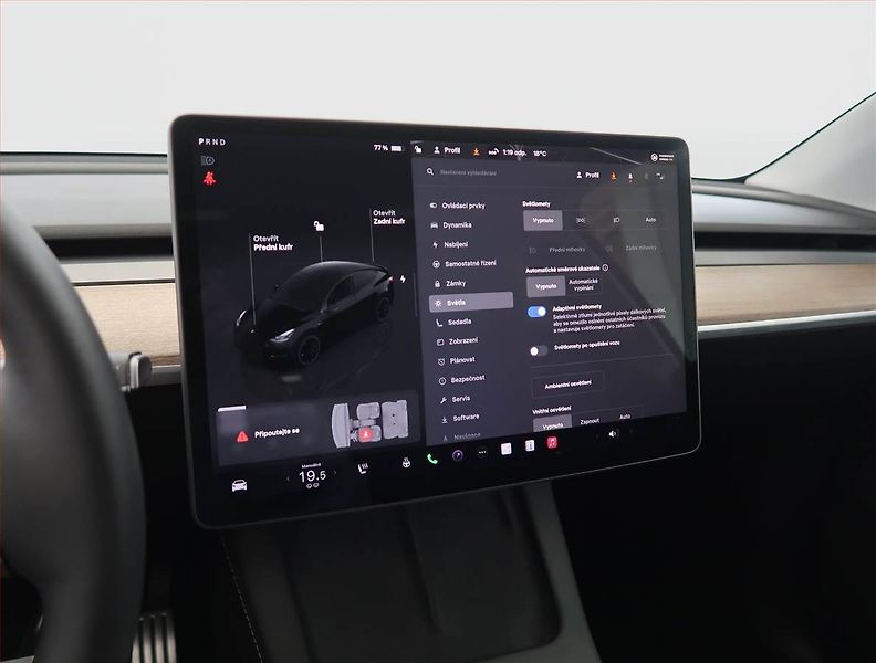 Tesla Model Y (2023) Performance 79kWh, SoH 93% - fotka 23 z 33