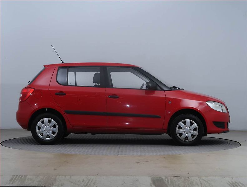 Škoda Fabia (2011) 1.2, Eko.zaplacen, po STK - fotka 6 z 13