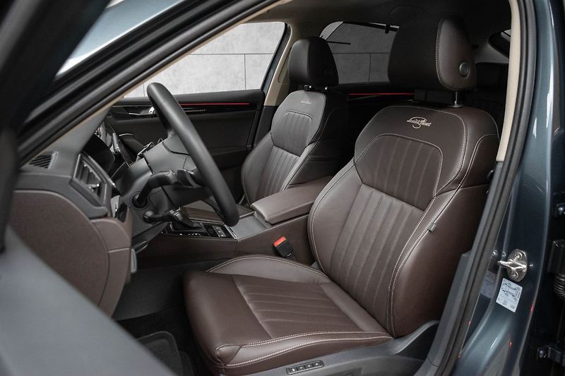 Škoda Superb 2.0 TDI L&K*2xKOLA*DSG*ACC*ČR* - fotka 10 z 42