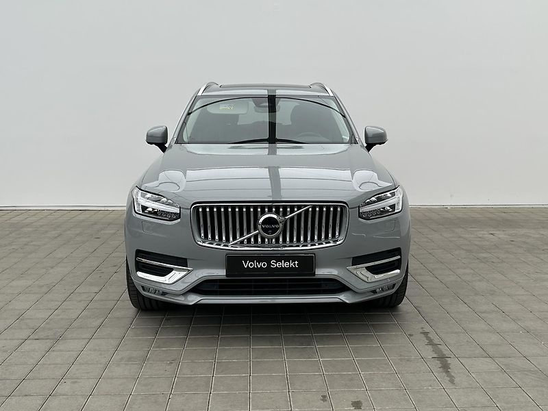 Volvo XC90 2.0  B5 4x4 Plus - fotka 9 z 30