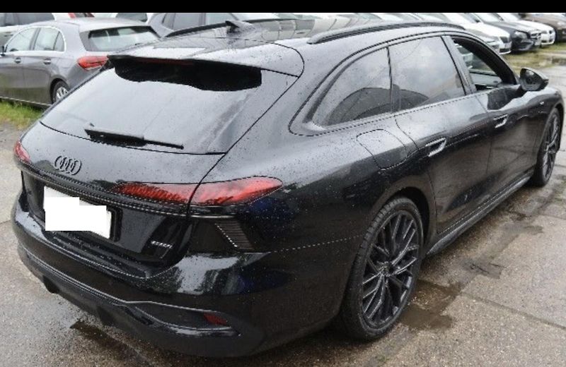Audi A6 (2026) 150kW STR 4X4 S-LINE 3D R21!!! - fotka 2 z 3