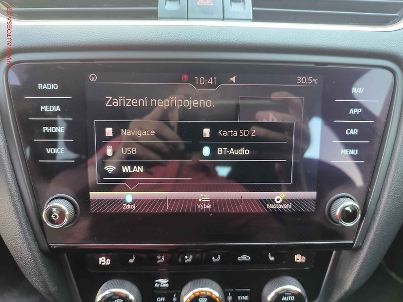 Škoda Octavia (2018) 2.0TDI 4x4, ČR, Style, navi - fotka 12 z 22