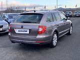 Škoda Superb (2010) 2.0 TDi, DSG, navi, xenon - náhled 7