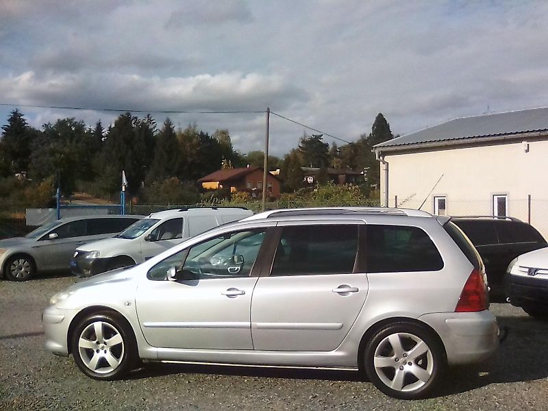 Peugeot 307 (2007) 2.0i 16V  SW , závěs - fotka 4 z 33
