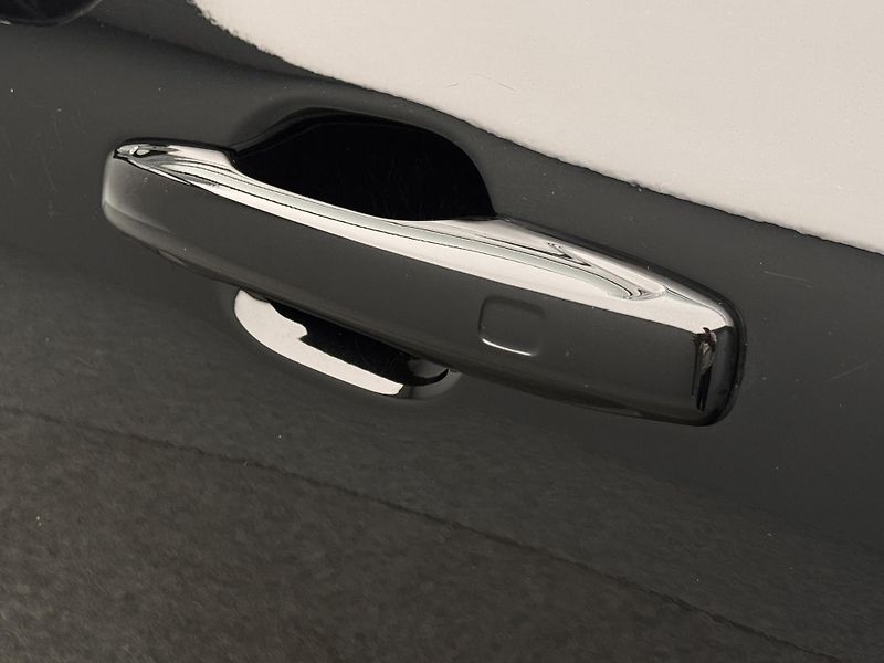Volvo XC60 T6 AWD RECHARGE BRIGHT PLUS  - fotka 17 z 48