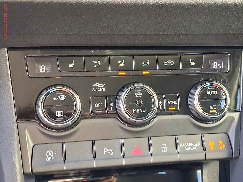 Škoda Karoq (2021) 1.5 TSi, 1.maj,ČR, Style, DSG - fotka 15 z 19