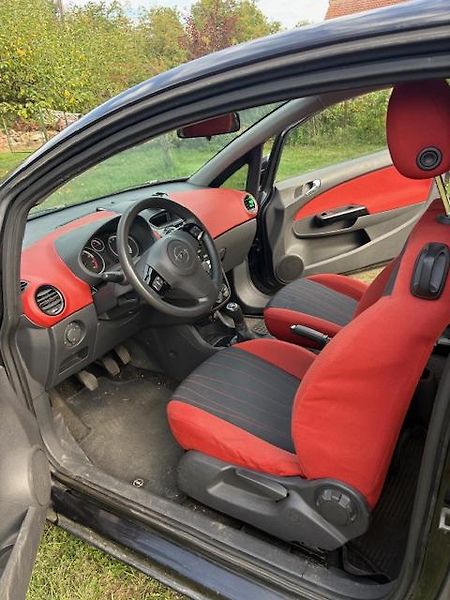 Opel Corsa (2008) - fotka 7 z 10