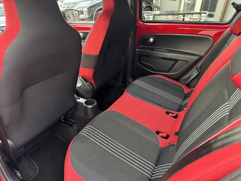 Škoda Citigo (2016) 1.0MPi Monte Carlo Klimatizace - fotka 21 z 50