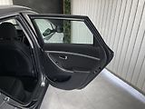 Hyundai i30 1.6 i 88kW ČR 1.MAJ.REZERVACE  - náhled 15